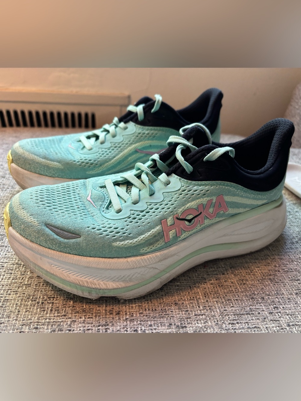 HOKA ONE ONE W Bondi 9 Blue Spark/Mint Fluorite Women's 7.5B
